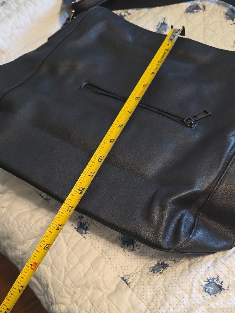 RealHer Black Leather Shoulder Bag with Adjustable Strap - Picture 6 of 7